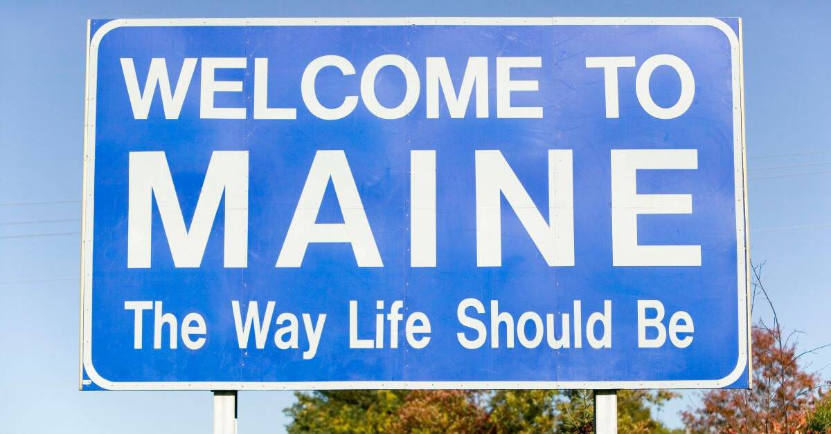 Maine State sign
